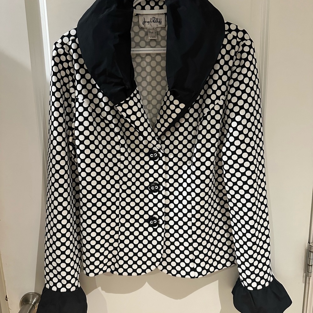 Joseph Ribbkoff Blazer Size 14